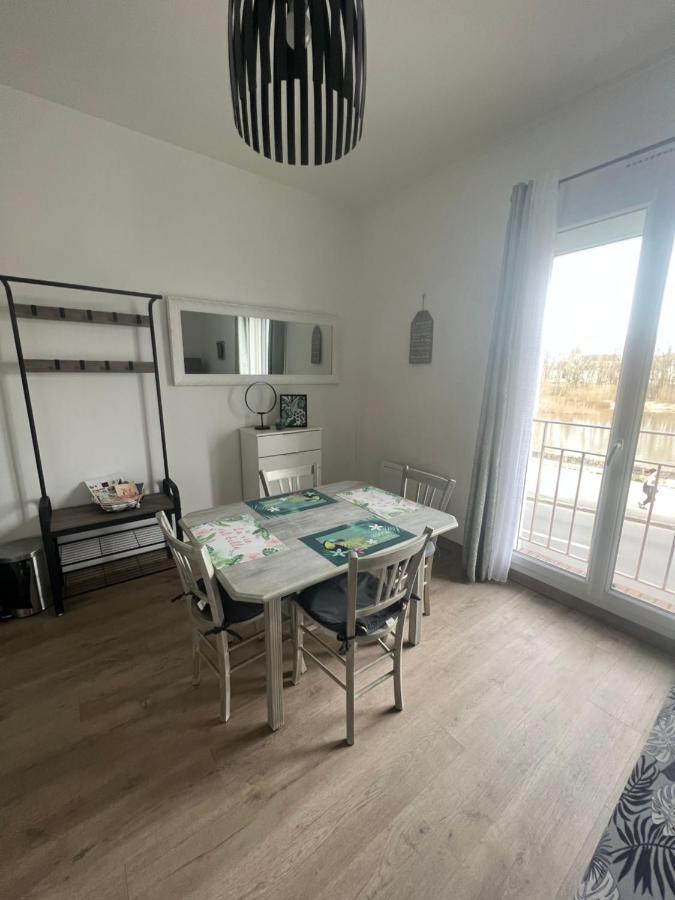 Cosy Loire, T2 Neuf, Front De Loire ,Vue Cathedrale,5Min A Pied Centre Ville Et Parking Prive Orleans Luaran gambar